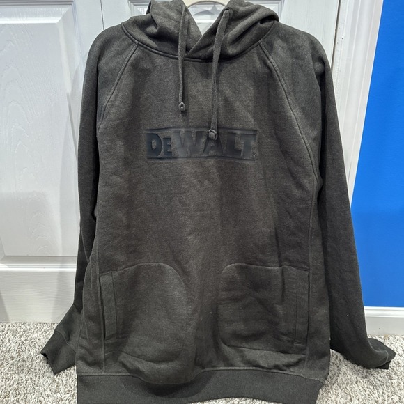 Dewalt Logan Hooded Heavy Duty Sweatshirt Gray Men's Medium XL‎ On Rack - Picture 1 of 6